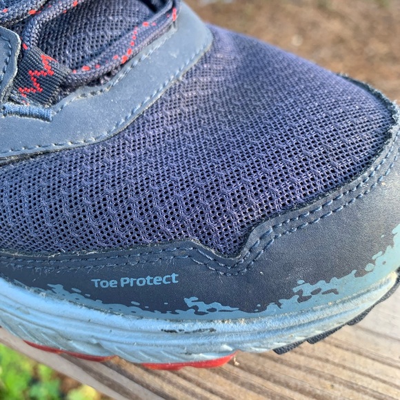 New Balance 510 v5 Athletic Shoes in Two Tone Grey w/Red Men's 10.5 - Picture 7 of 8